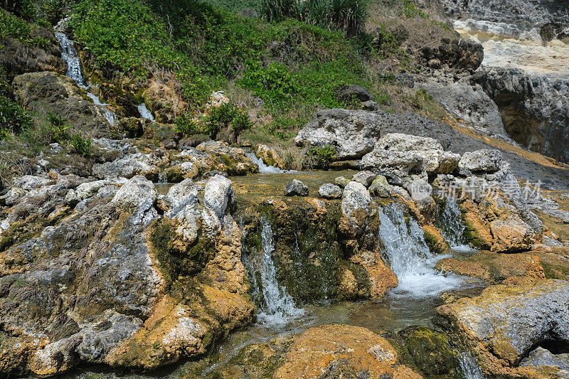 Seganing瀑布Nusa Penida